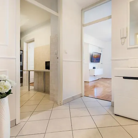 Apartament Parentium *