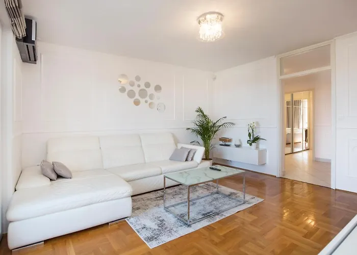 Parentium Apartamento *