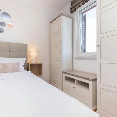 Parentium 公寓 波雷奇